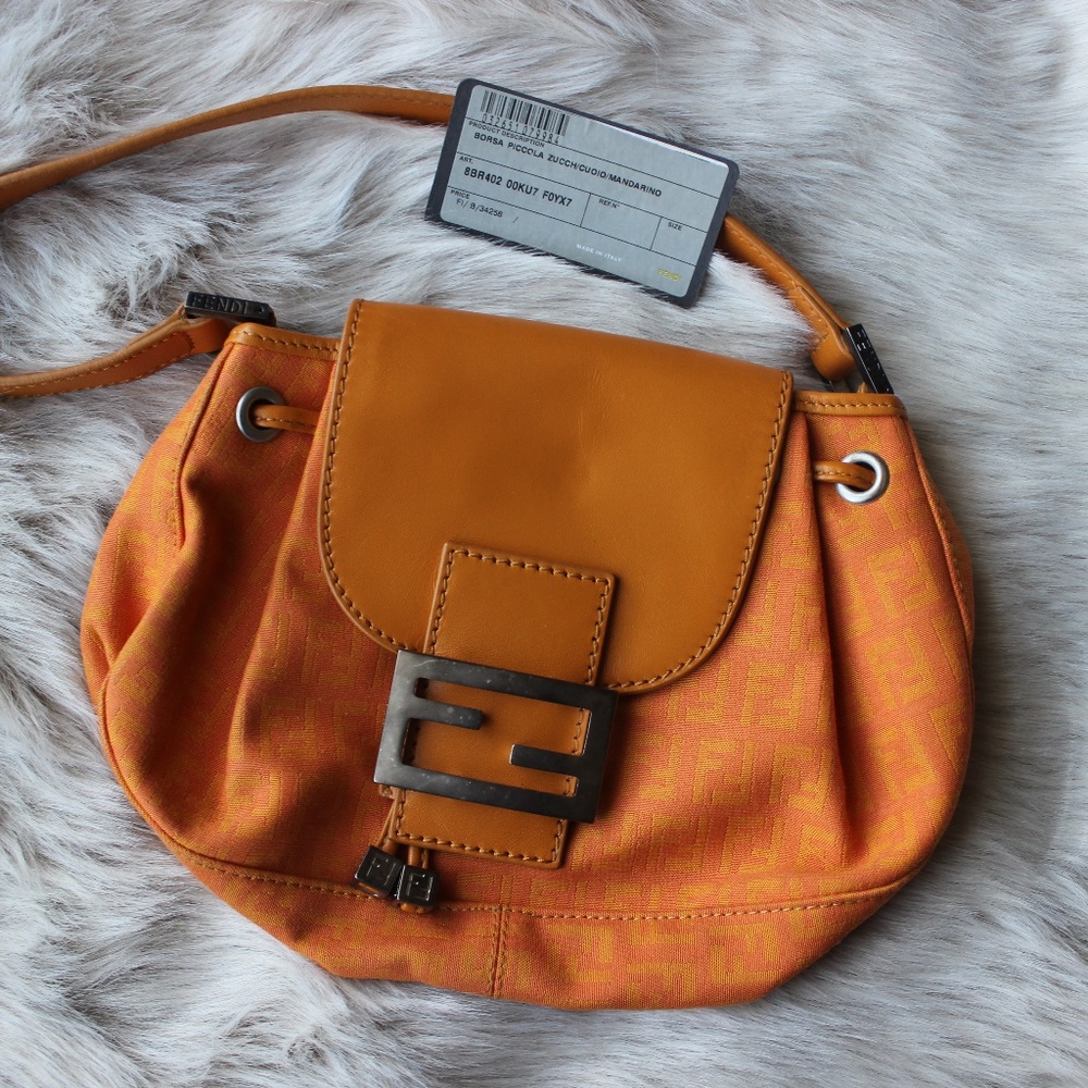 [FENDI] vintage handbag *rare